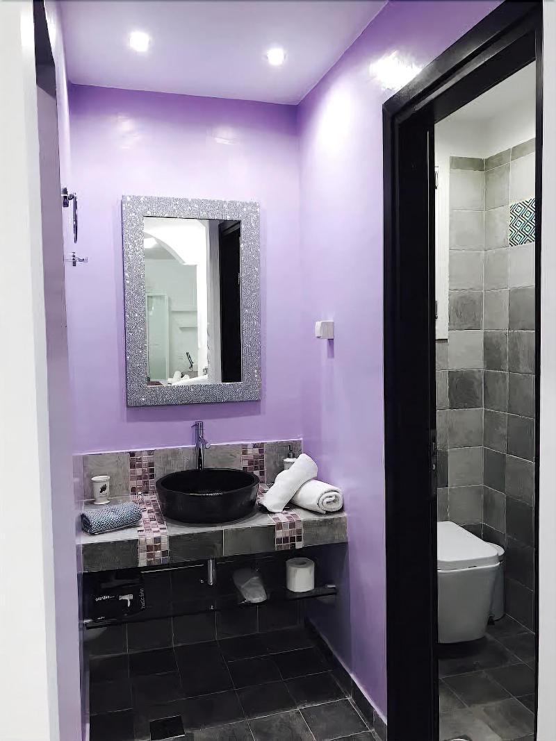 Queen Boutique Suites Mykonos Town ภายนอก รูปภาพ