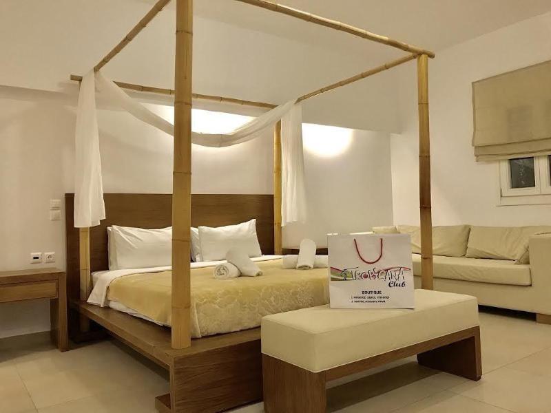 Queen Boutique Suites Mykonos Town ภายนอก รูปภาพ