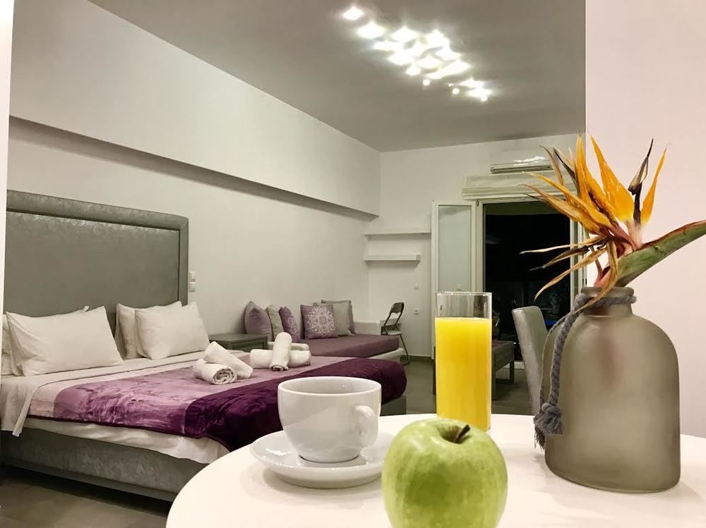 Queen Boutique Suites Mykonos Town ภายนอก รูปภาพ